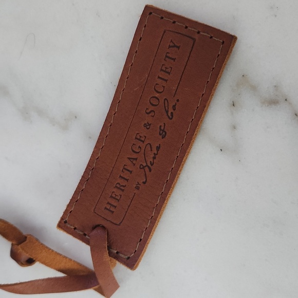 Nena & Co. Brown Leather Bag with Colorful Embroidery - Picture 10 of 12